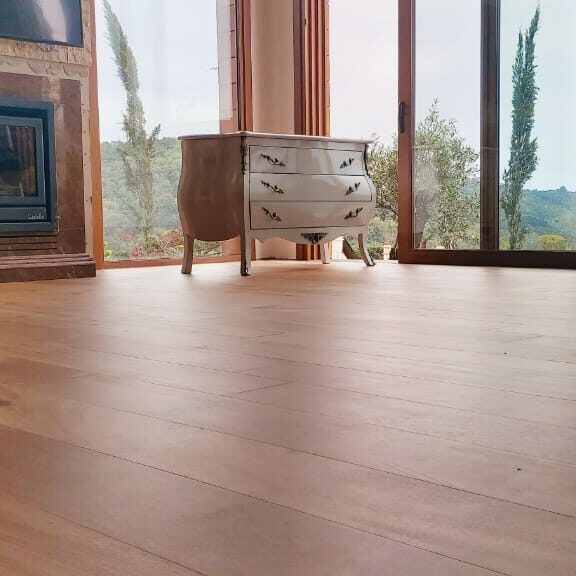 Amazon Oak Triângulo